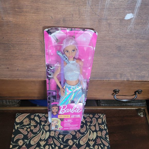 Barbie 2018 Pop Star Barbie You Can Be Anything! - Picture 3 of 14